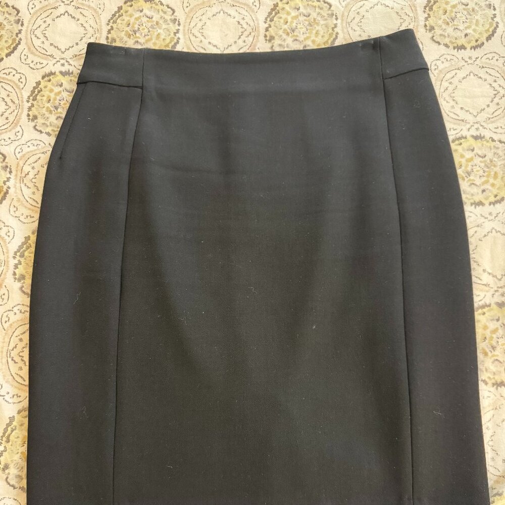 LOFT black pencil skirt